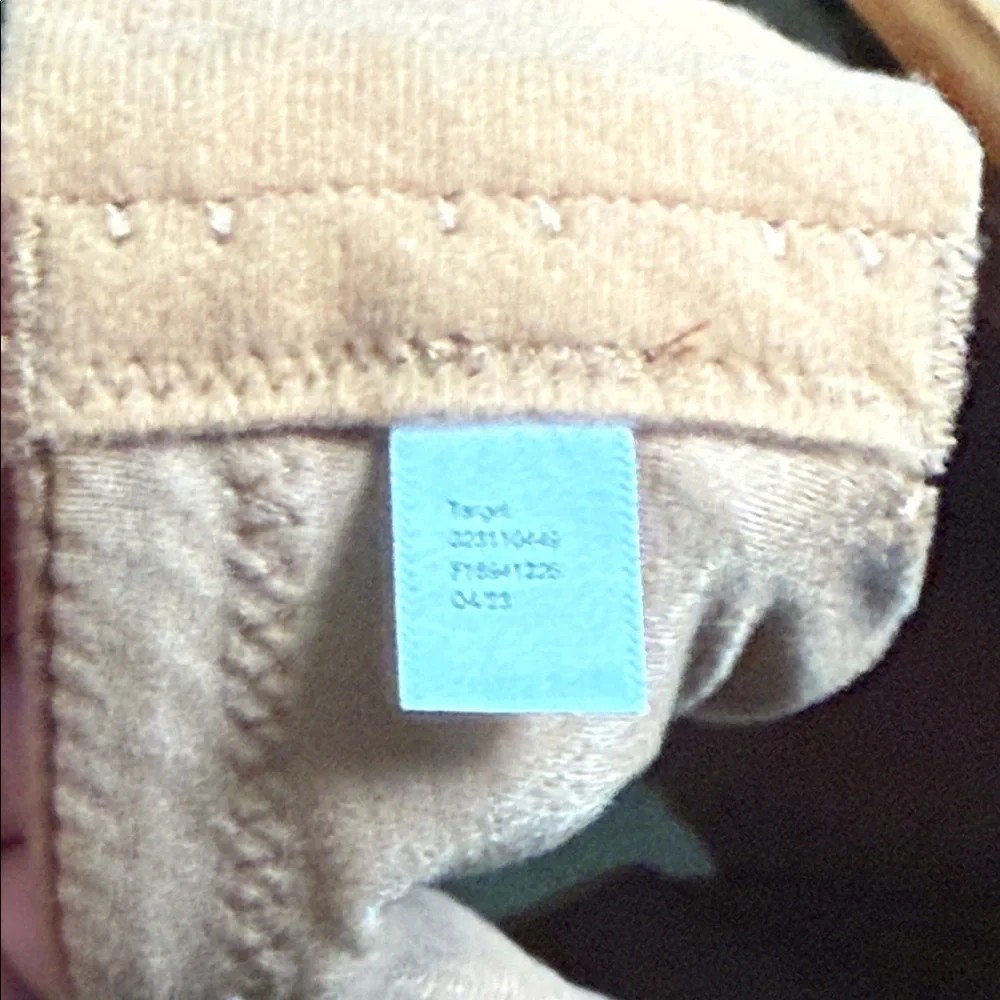 Auden stylish tan